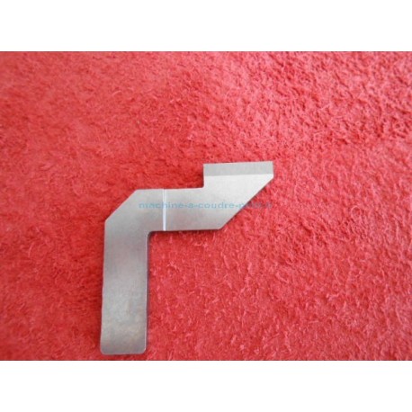 couteau inférieur surjeteuse juki mo1000