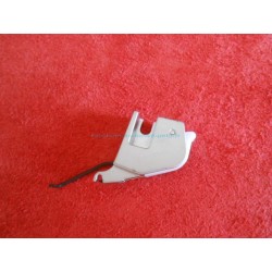 ATTACHE PIED PRESSEUR SURJETEUSE ELNA
